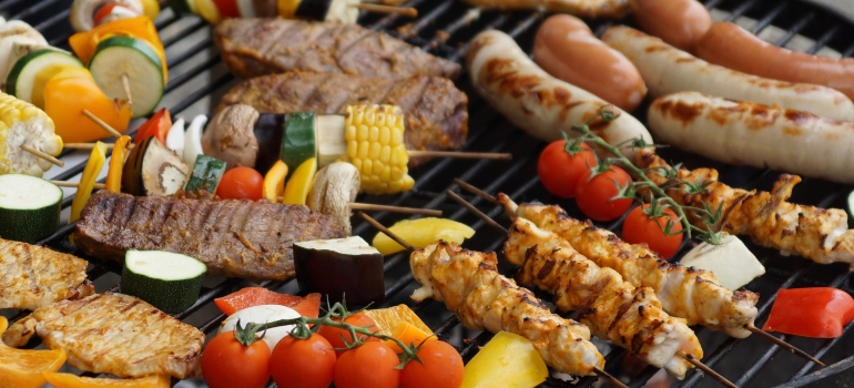 barbecue in the alcohol addiction treatment center in Lantana