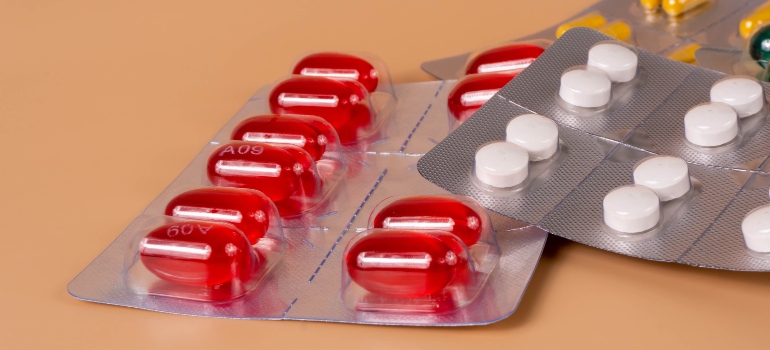 medications used for heroin detox florida